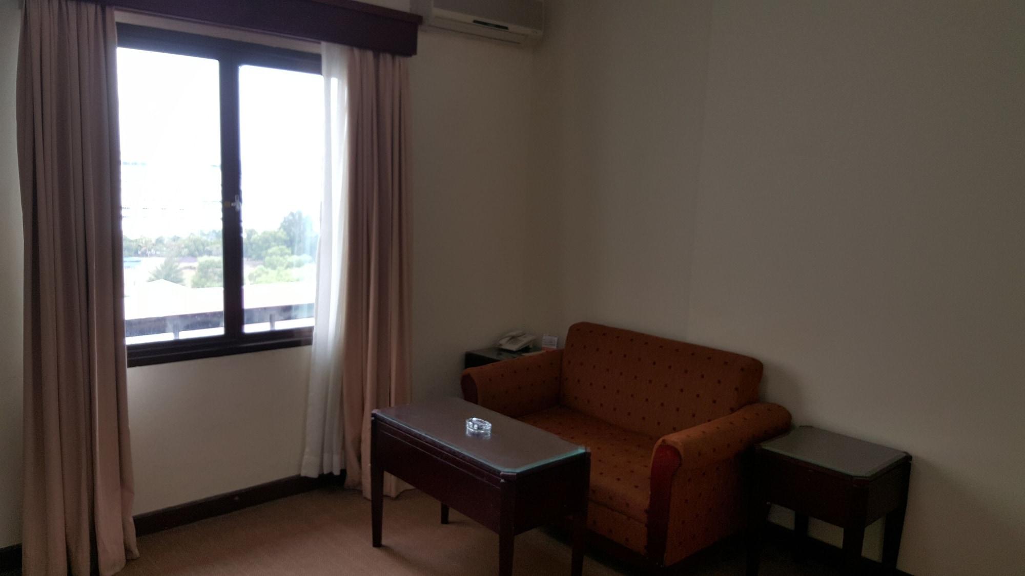 Harbourbay Amir Hotel Batam Exterior foto